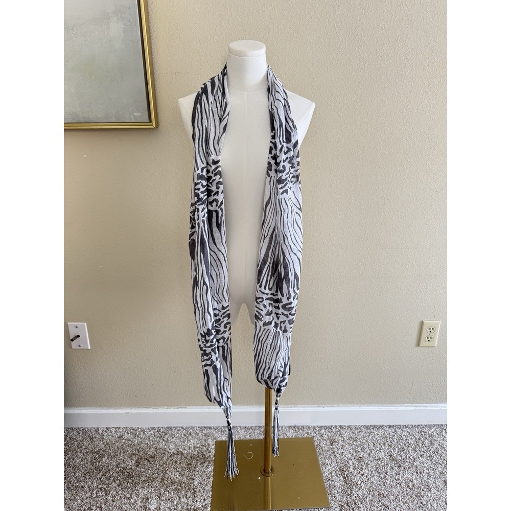New Womens Wrap Long Scarf Gray Zebra Print Fringe‎ 20"x84" Boho Made In India